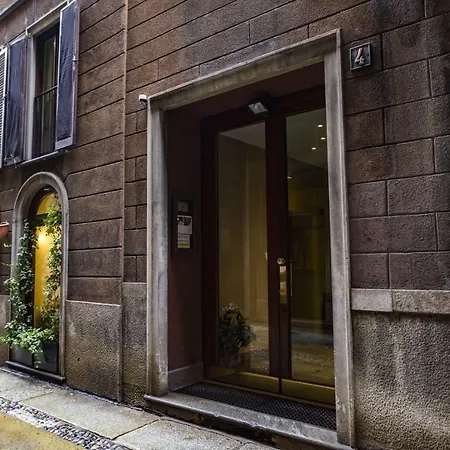 Disciplini Duplex Apartment